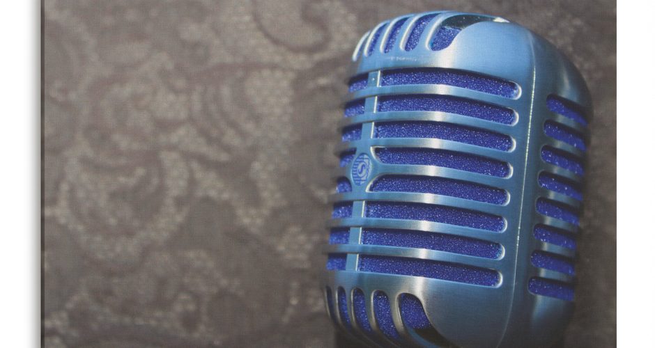 ΜΟΥΣΙΚΗ & ΧΟΡΟΣ - Το μπλε μικρόφωνο
