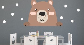 Αυτοκόλλητα Τοίχου - Χαριτωμένο αρκουδάκι